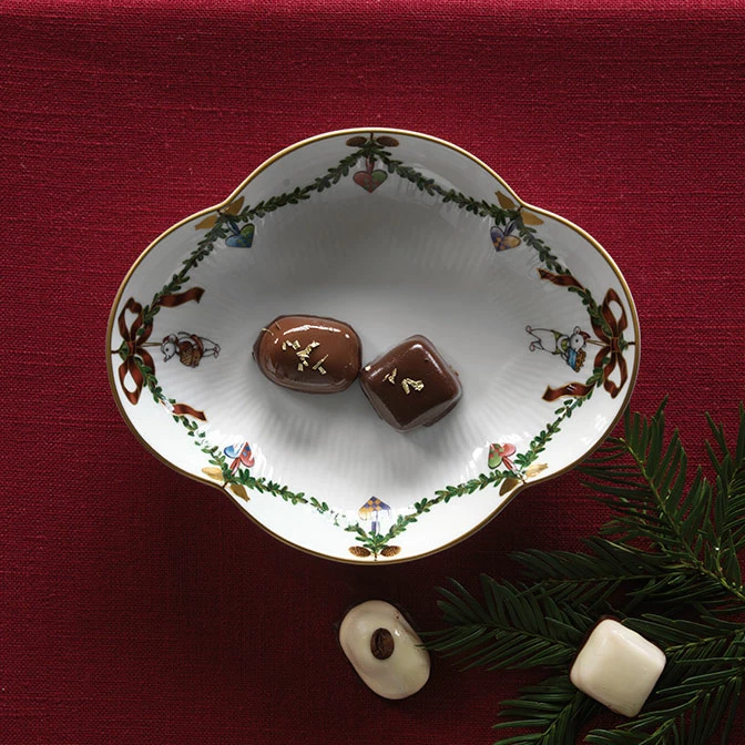 Beilagen Royal Copenhagen Star Fluted Christmas Beilage Oval 17,5cm 5 Beilagen Royal Copenhagen Star Fluted Christmas Beilage Oval 17,5cm – Bild 3